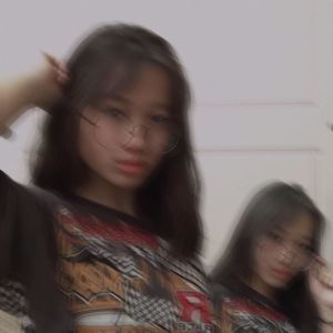 Meet your Posher, Leah